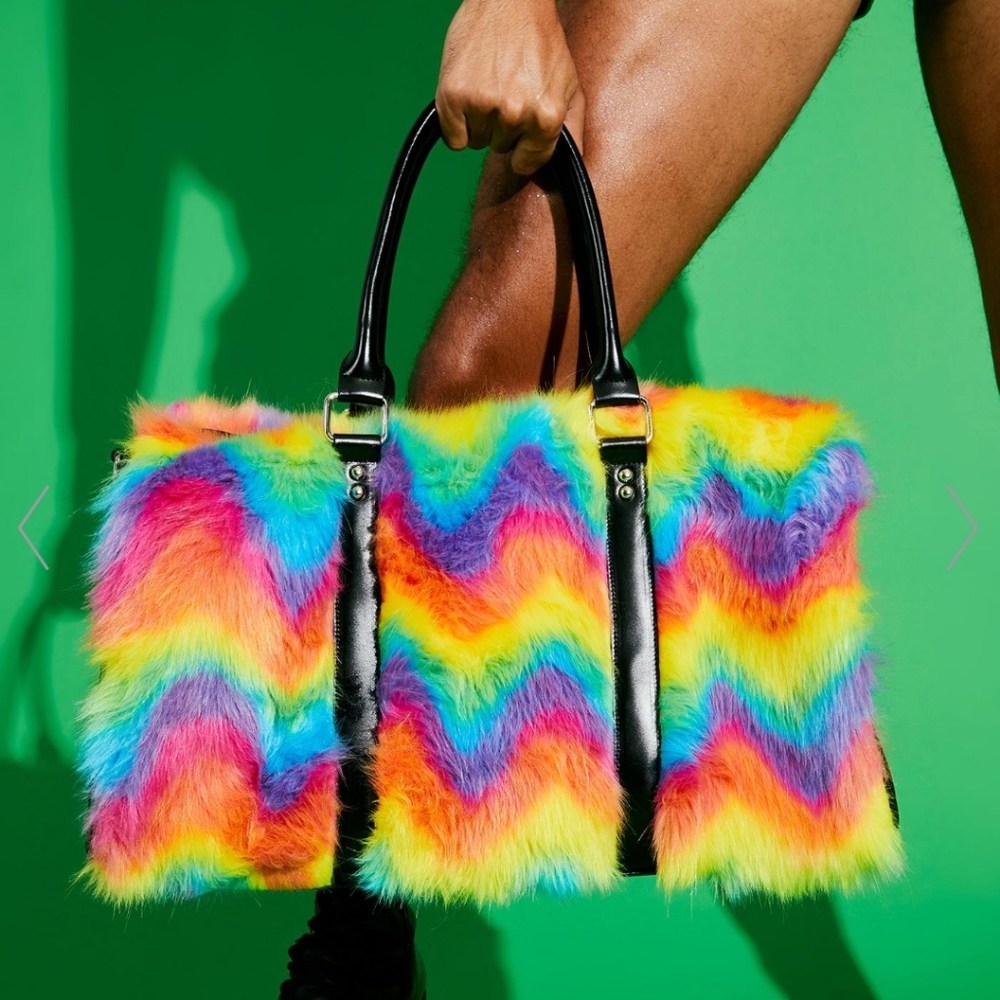 NWT DollsKill Faux Fur Rainbow Bag 😍